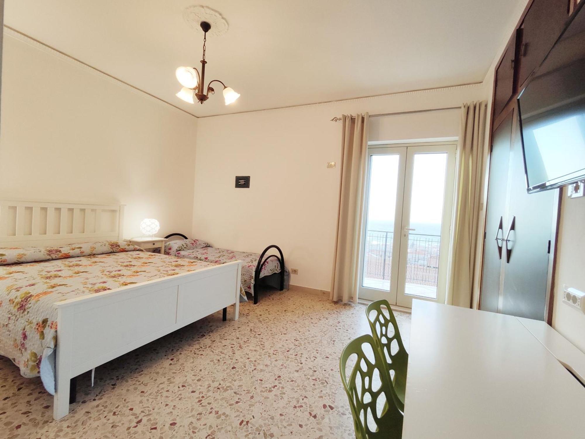 Villa Vittoria Чефалу Екстериор снимка